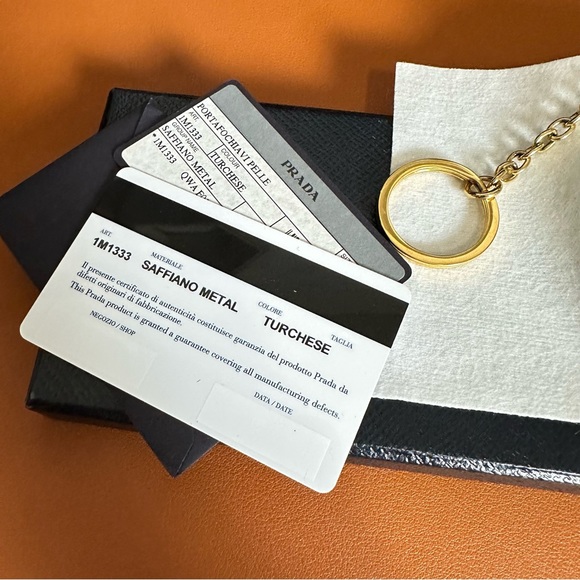 Prada Key Zip Pouch Made in Italy Authentic - Picture 12 of 16